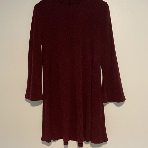 Burgundy ribbed sweater dress - Picture 1 of 4